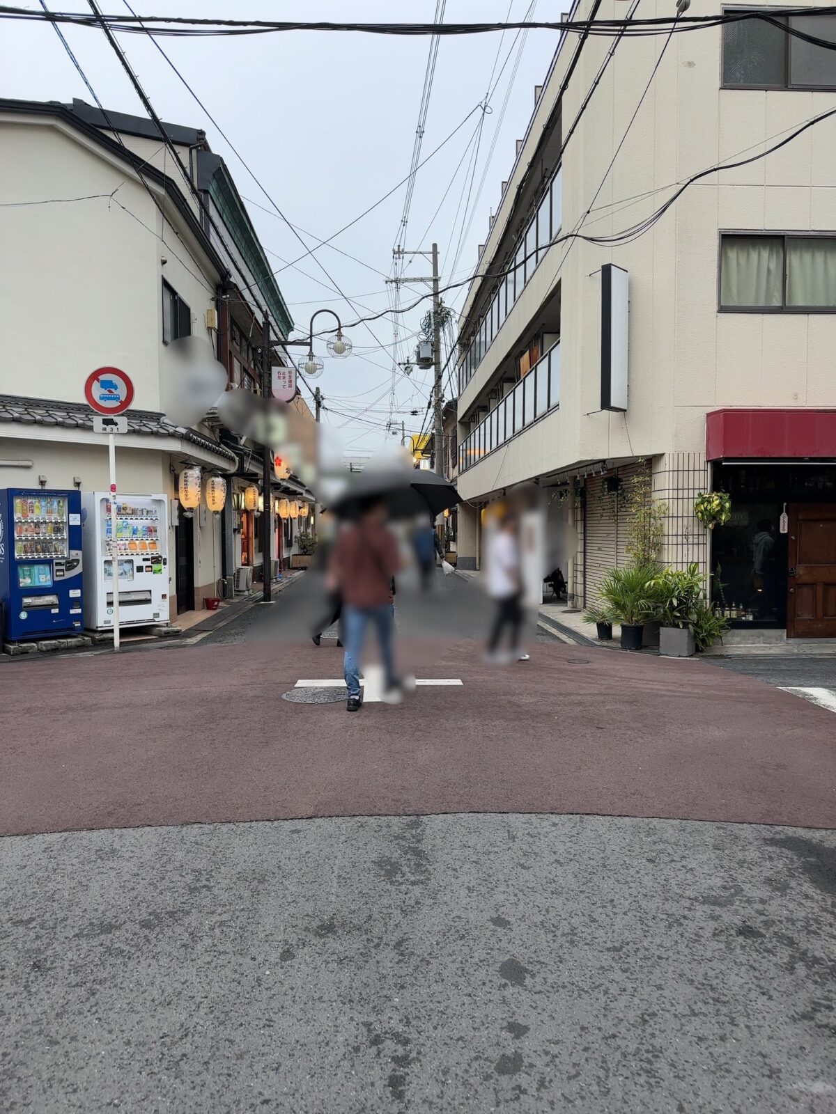 2023年5月30日の飛田新地、青春通りの風景
