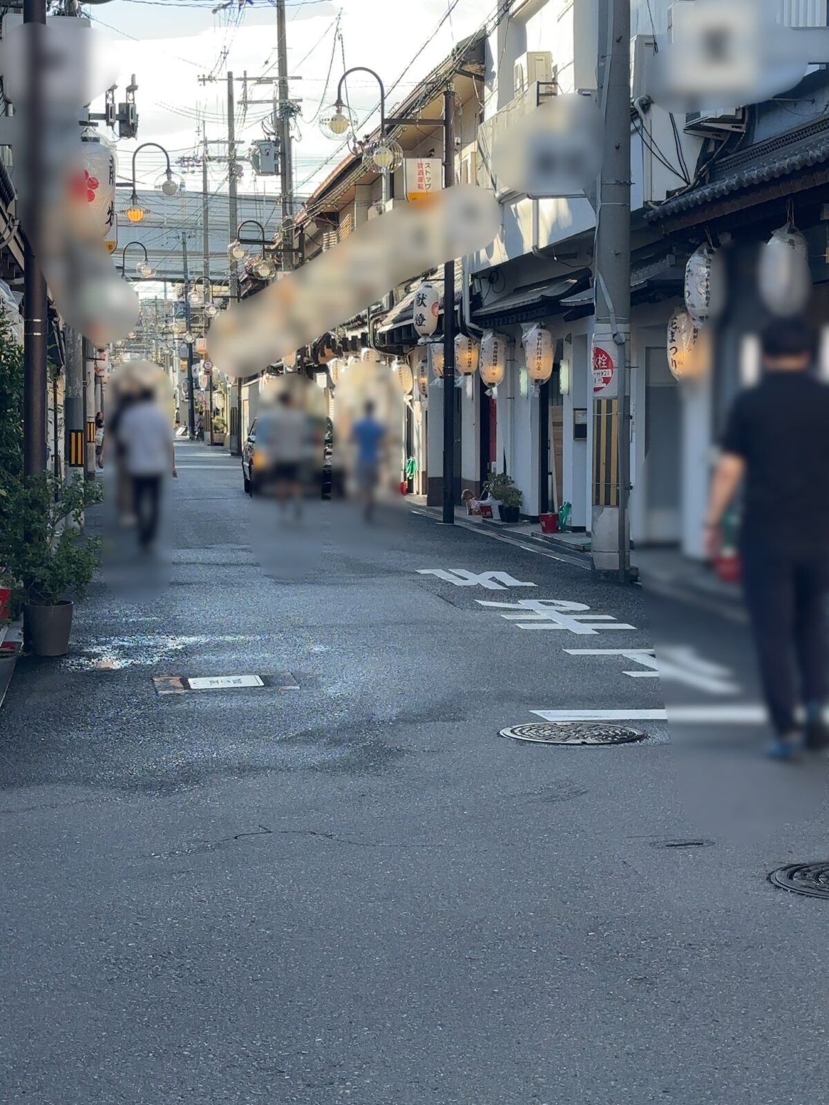 2023年9月5日火曜日17時頃の飛田新地メイン通りの風景
