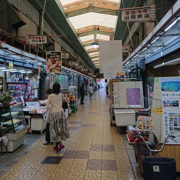 飛田新地 - 新世界市場